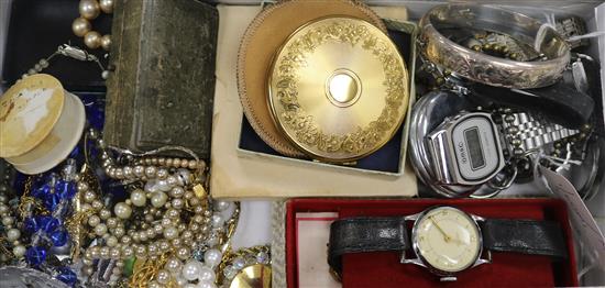 Sundry silver and costume jewellery, including an engraved bangle, 6 wristwatches, a pocket watch, two powder compacts, etc.